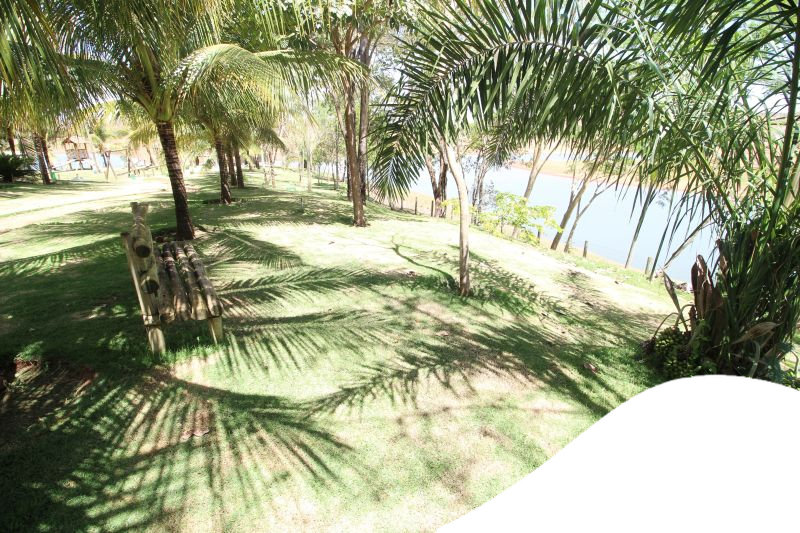 Foto PONTAL DO LAGO